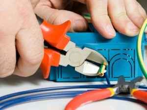 Thợ sửa chữa điện nước tại quận 7